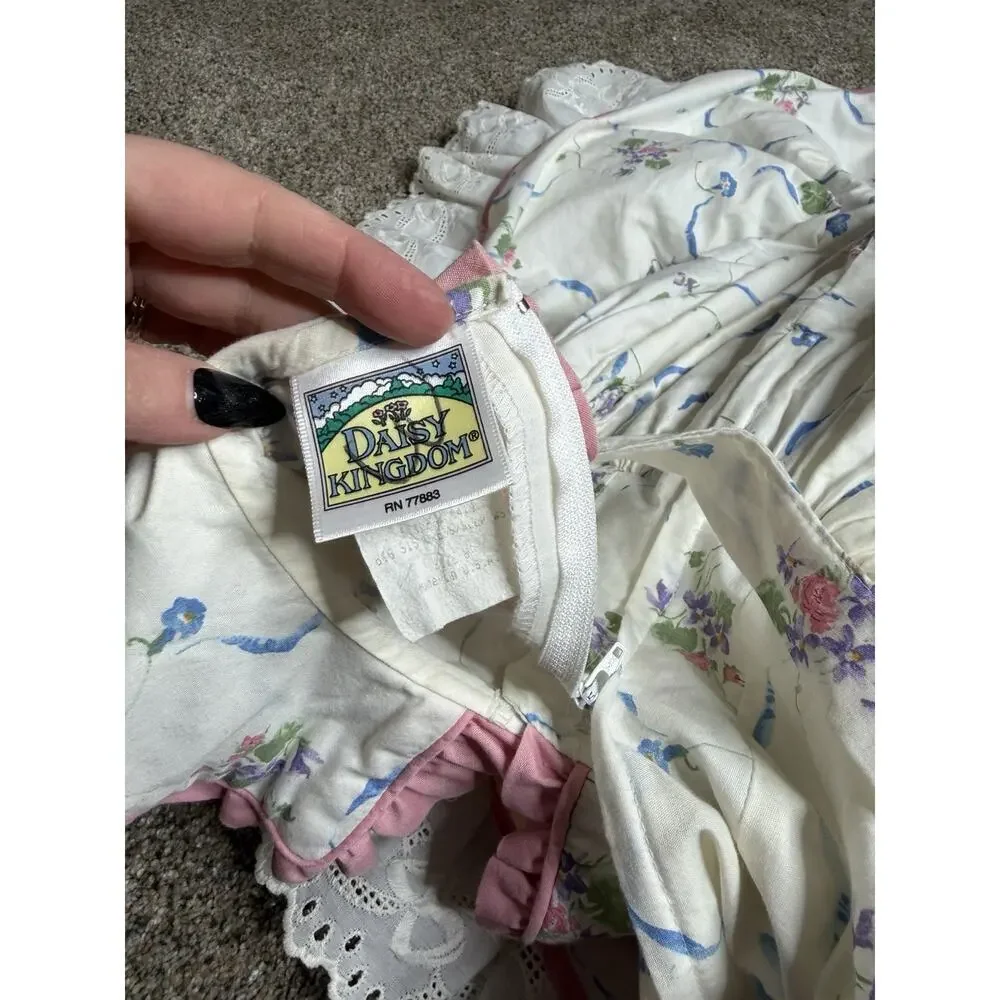 Daisy Kingdom vintage daisy